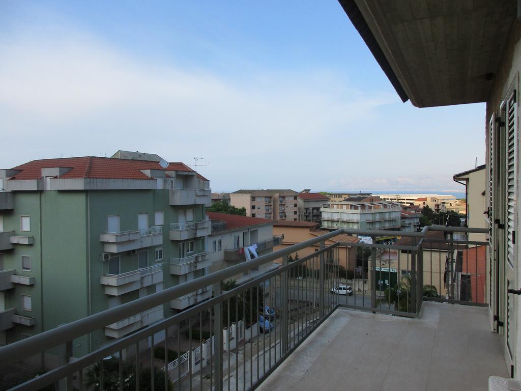 Le Dimore Di Enea Apartment กัสเตลลัมมาเร เดล โกลโฟ ภายนอก รูปภาพ