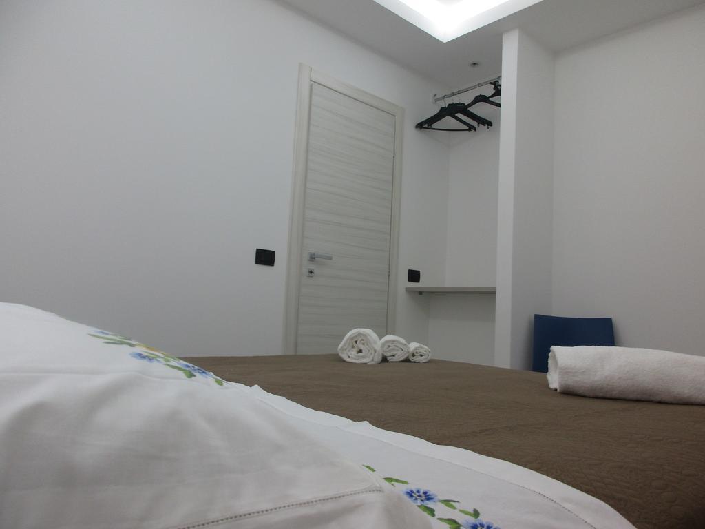 Le Dimore Di Enea Apartment กัสเตลลัมมาเร เดล โกลโฟ ภายนอก รูปภาพ