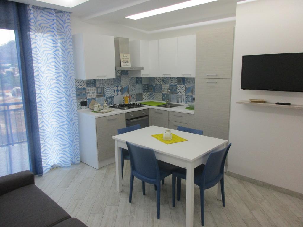 Le Dimore Di Enea Apartment กัสเตลลัมมาเร เดล โกลโฟ ภายนอก รูปภาพ